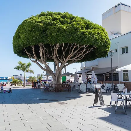 Modern Cristianos Center *