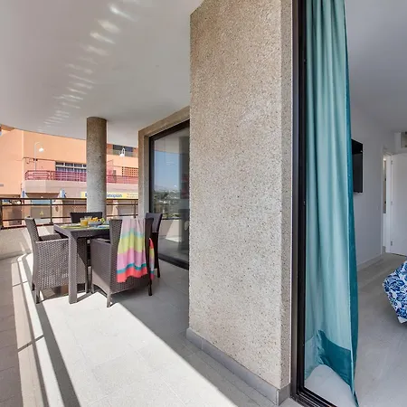 Modern Cristianos Center Apartament *