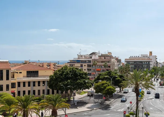 Modern Cristianos Center Lejlighed