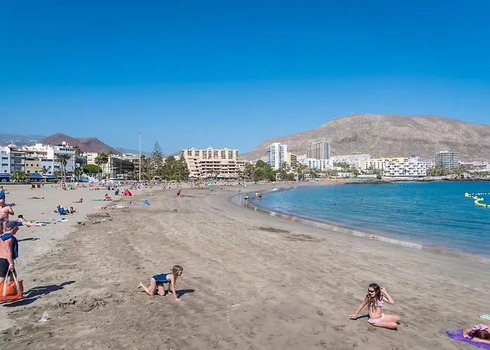 Modern Cristianos Center 公寓 *