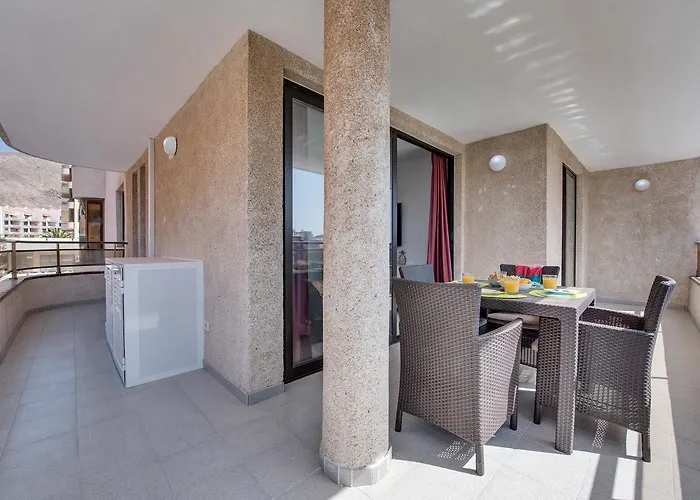 公寓 Modern Cristianos Center 洛斯克里斯蒂亚诺斯